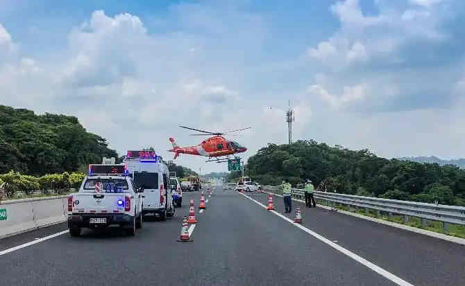 泰来高速公路汽车救援案例